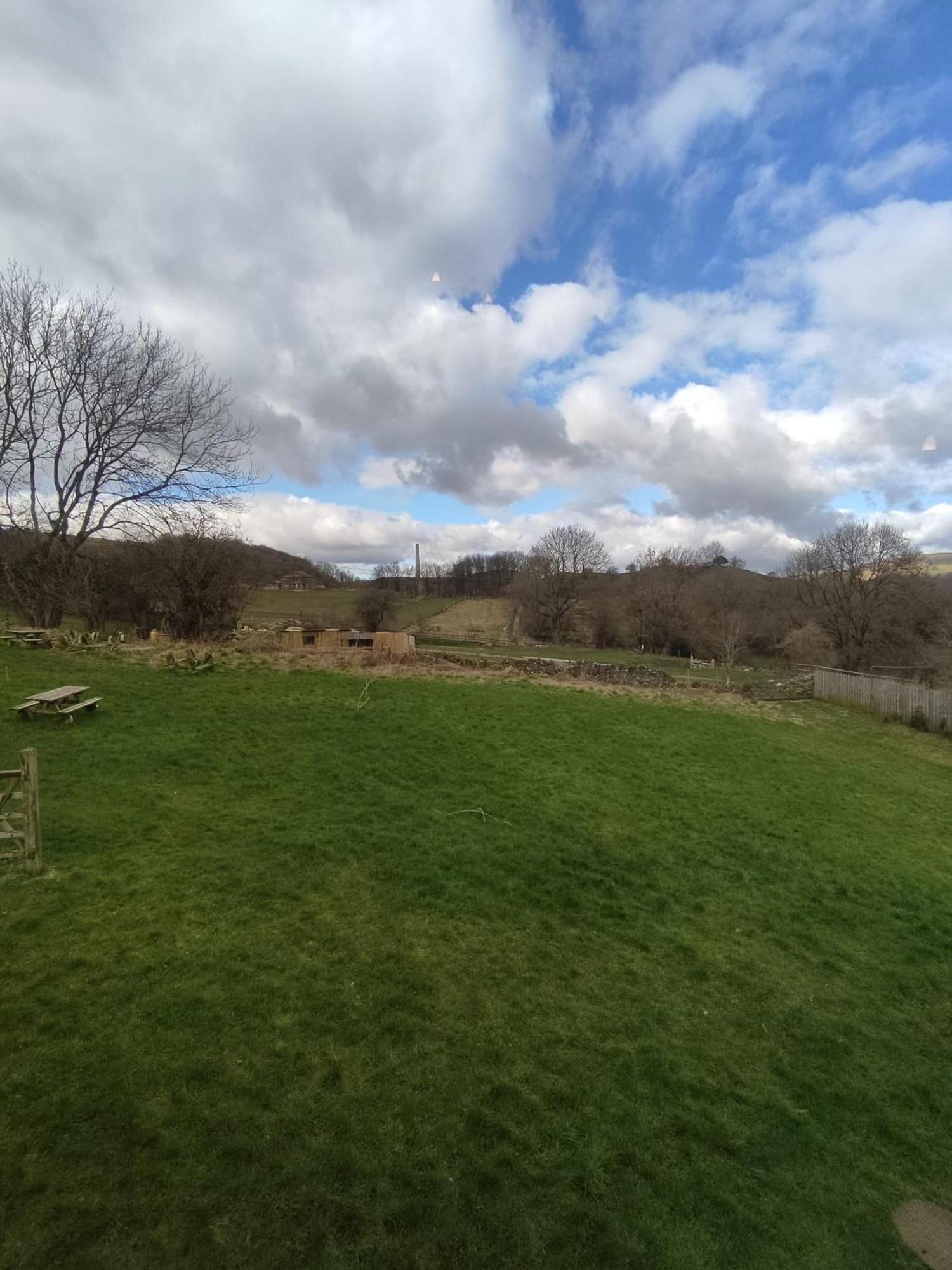 Ye Olde Bowling Green Inn Bradwell  Bagian luar foto
